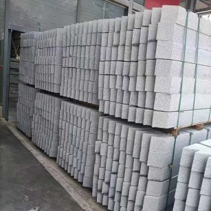 崇左芝麻白树围石 树池