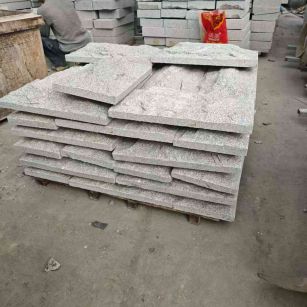 崇左芝麻白蘑菇石，自然面