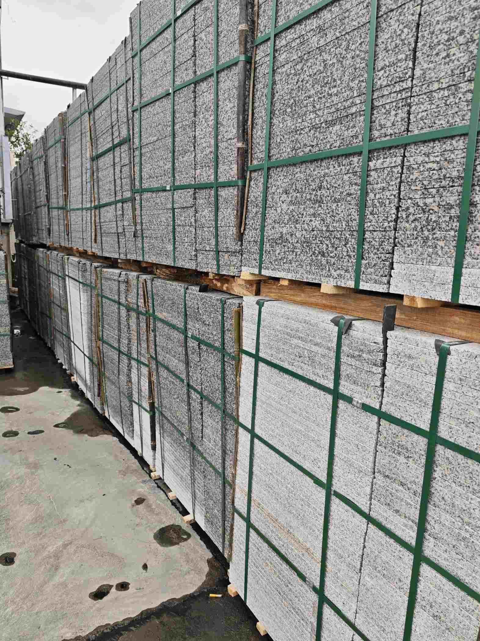 崇左芙蓉白地铺石，石材地铺石